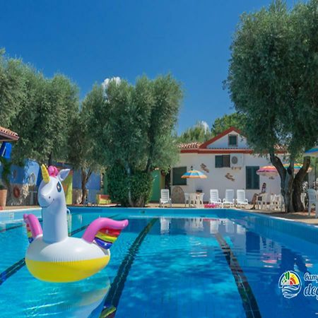 Camping Village Degli Ulivi Mattinata Exteriér fotografie