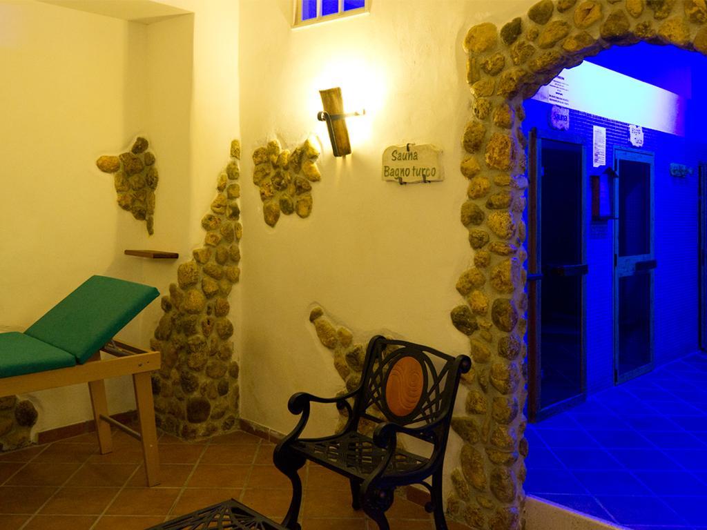 Camping Village Degli Ulivi Mattinata Exteriér fotografie