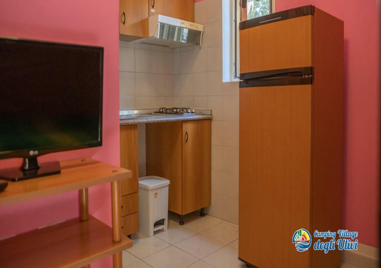 Camping Village Degli Ulivi Mattinata Exteriér fotografie