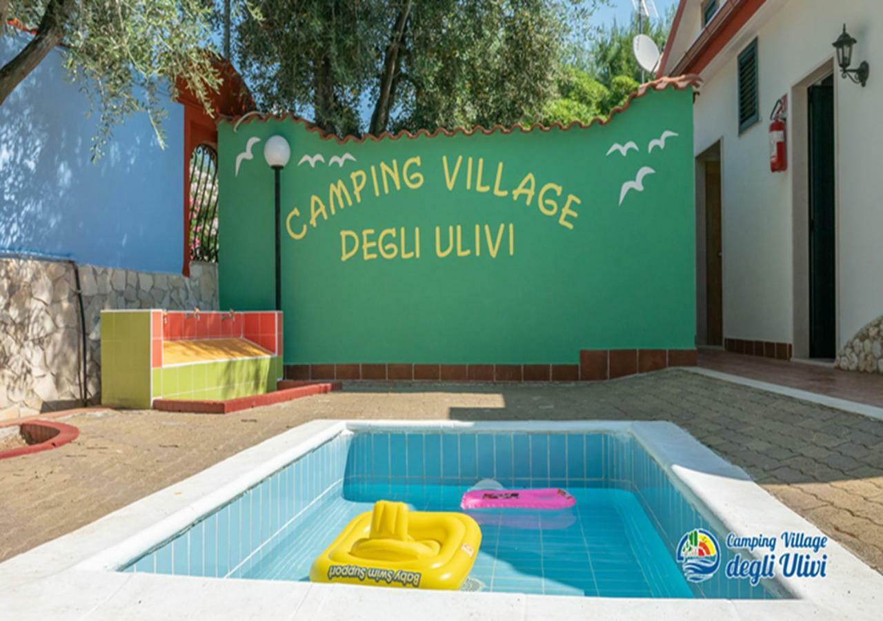 Camping Village Degli Ulivi Mattinata Exteriér fotografie