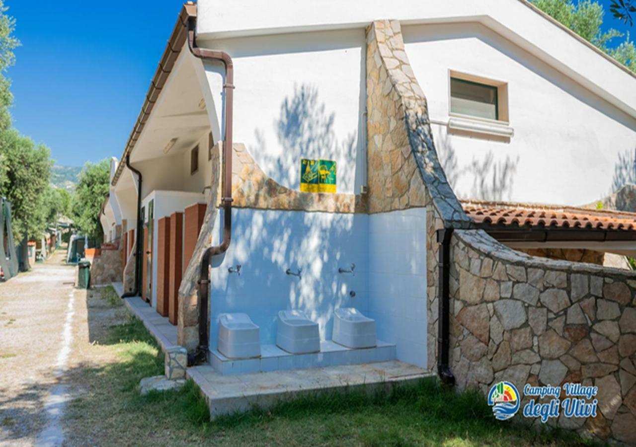 Camping Village Degli Ulivi Mattinata Exteriér fotografie